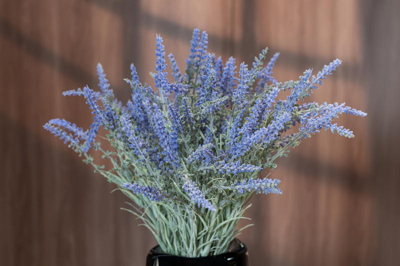 Cành hoa oải hương nhân tạo màu tím – Decora